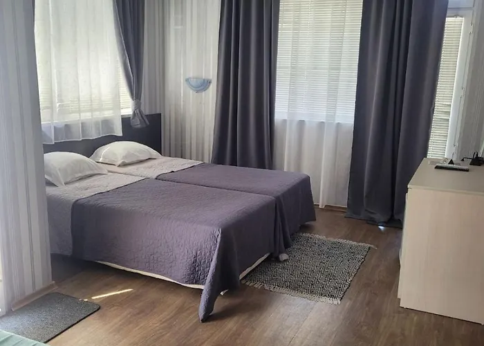 Taligarov 3* Pomorie